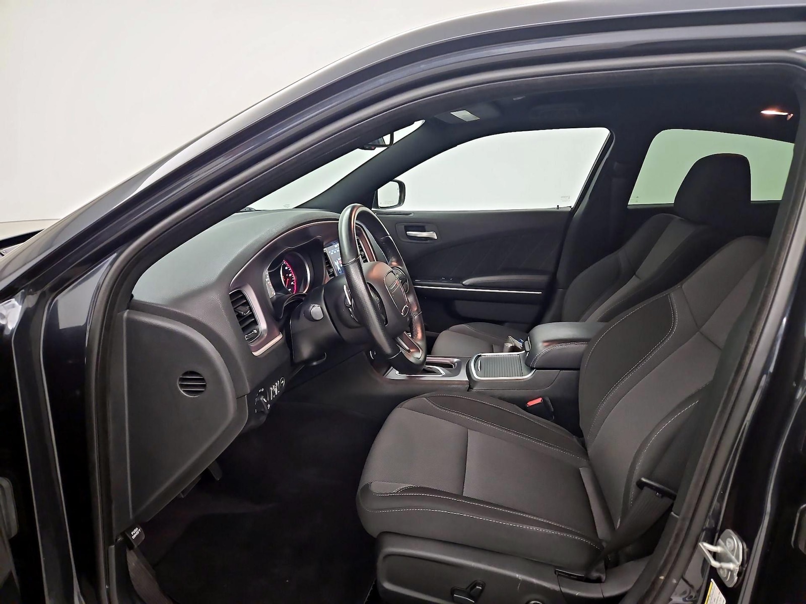 Power Seat(s) & Side Airbags