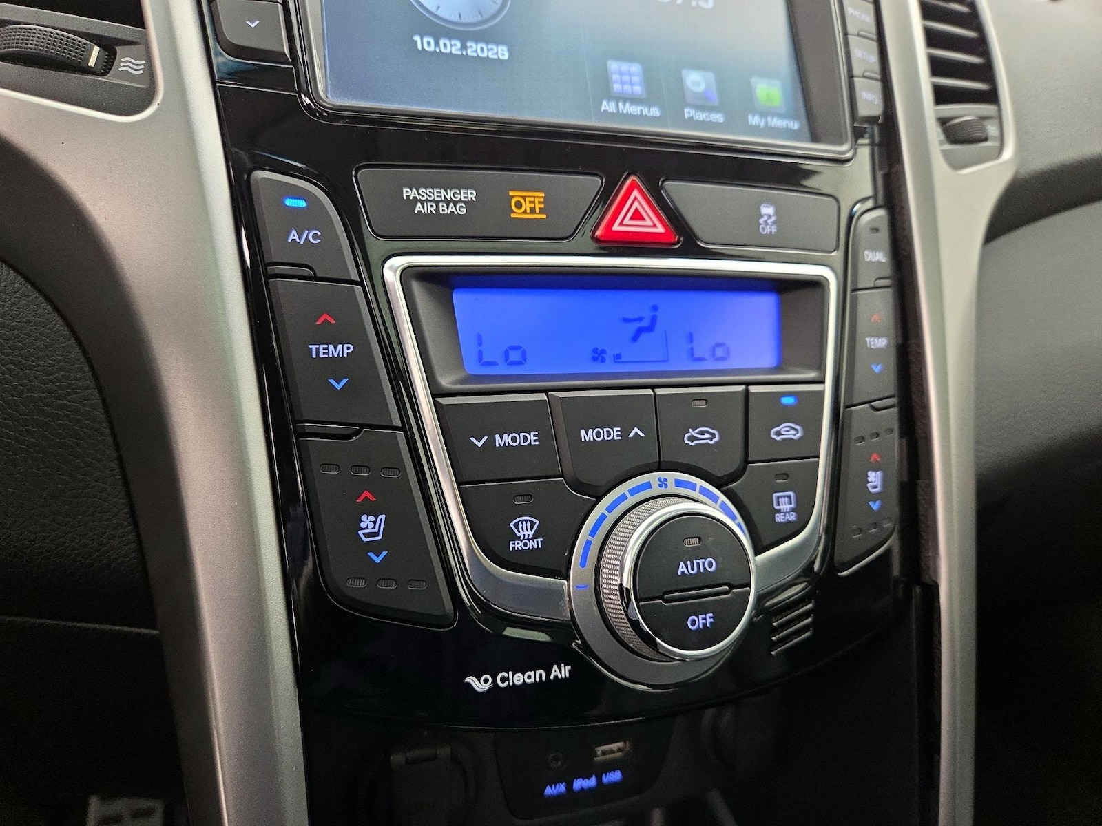 2016 Hyundai Elantra GT Base - Photo 17