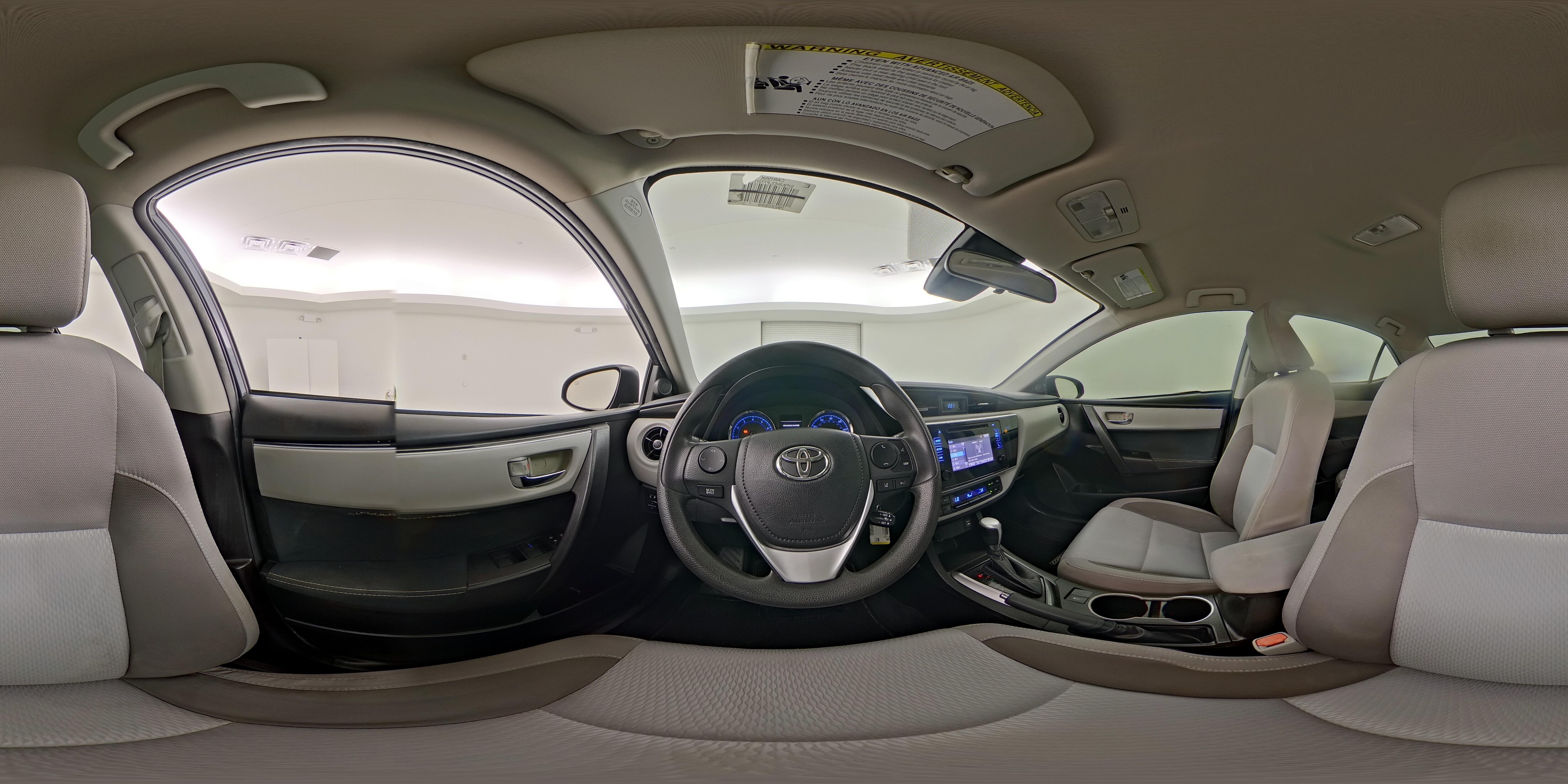 2018 Toyota Corolla LE - Photo 26