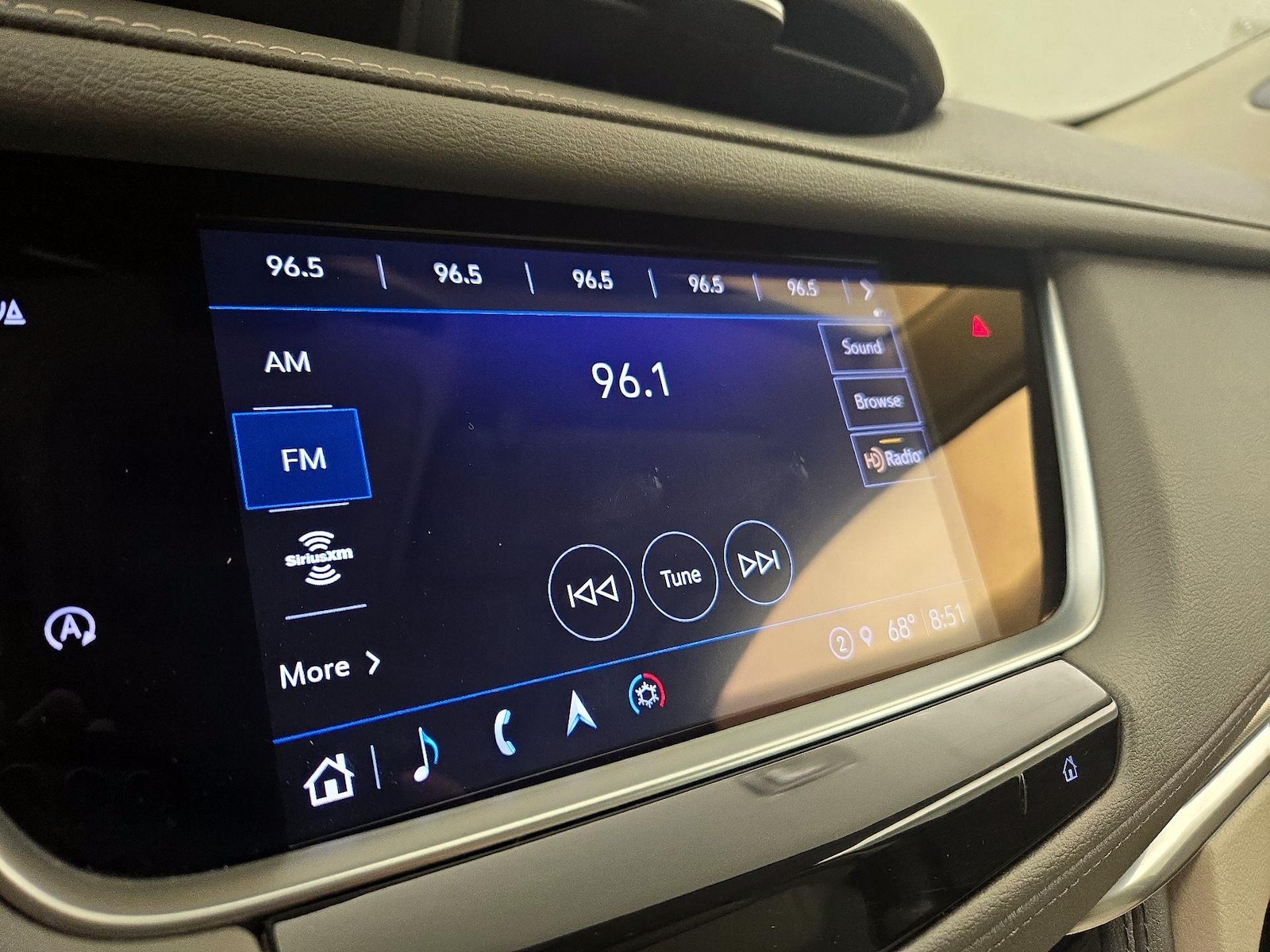 2023 Cadillac XT5 Premium Luxury - Photo 17