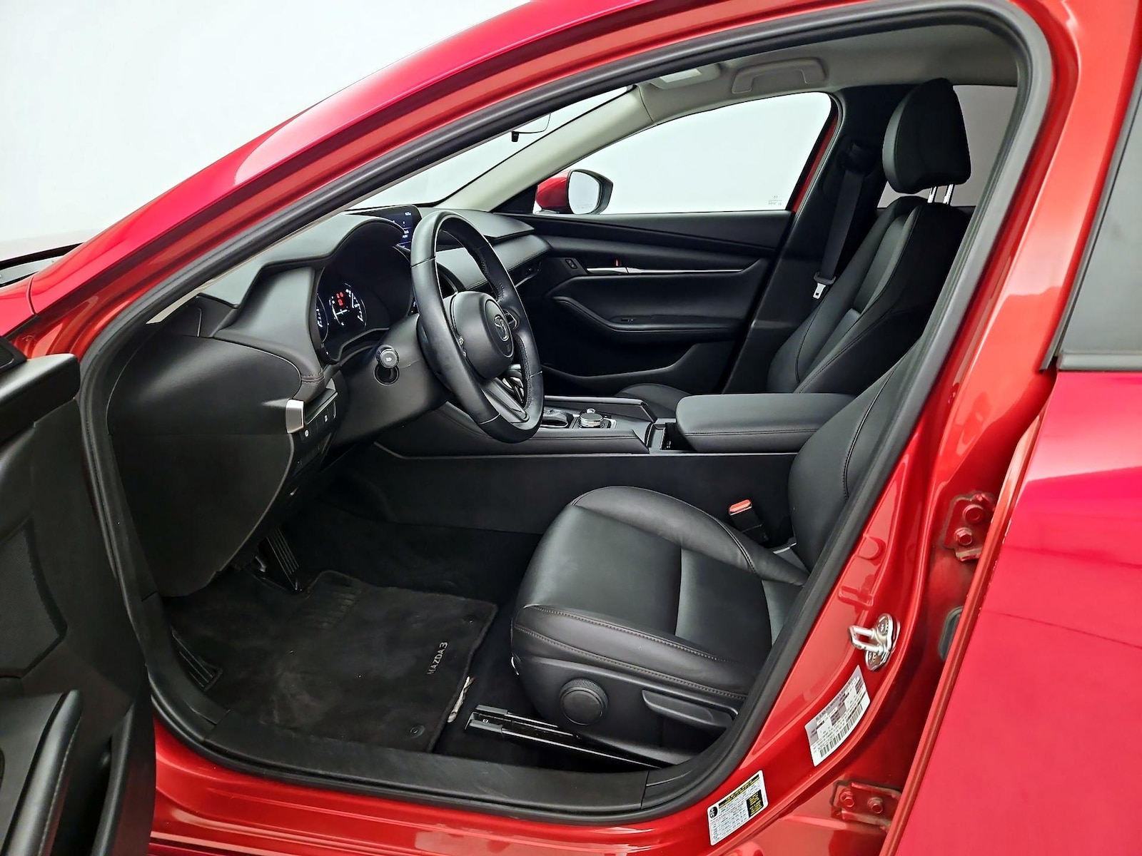 Side Airbags & Leatherette Seats
