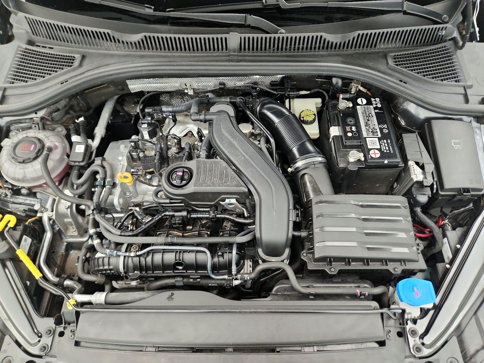2022 Volkswagen Jetta Sport - Photo 21