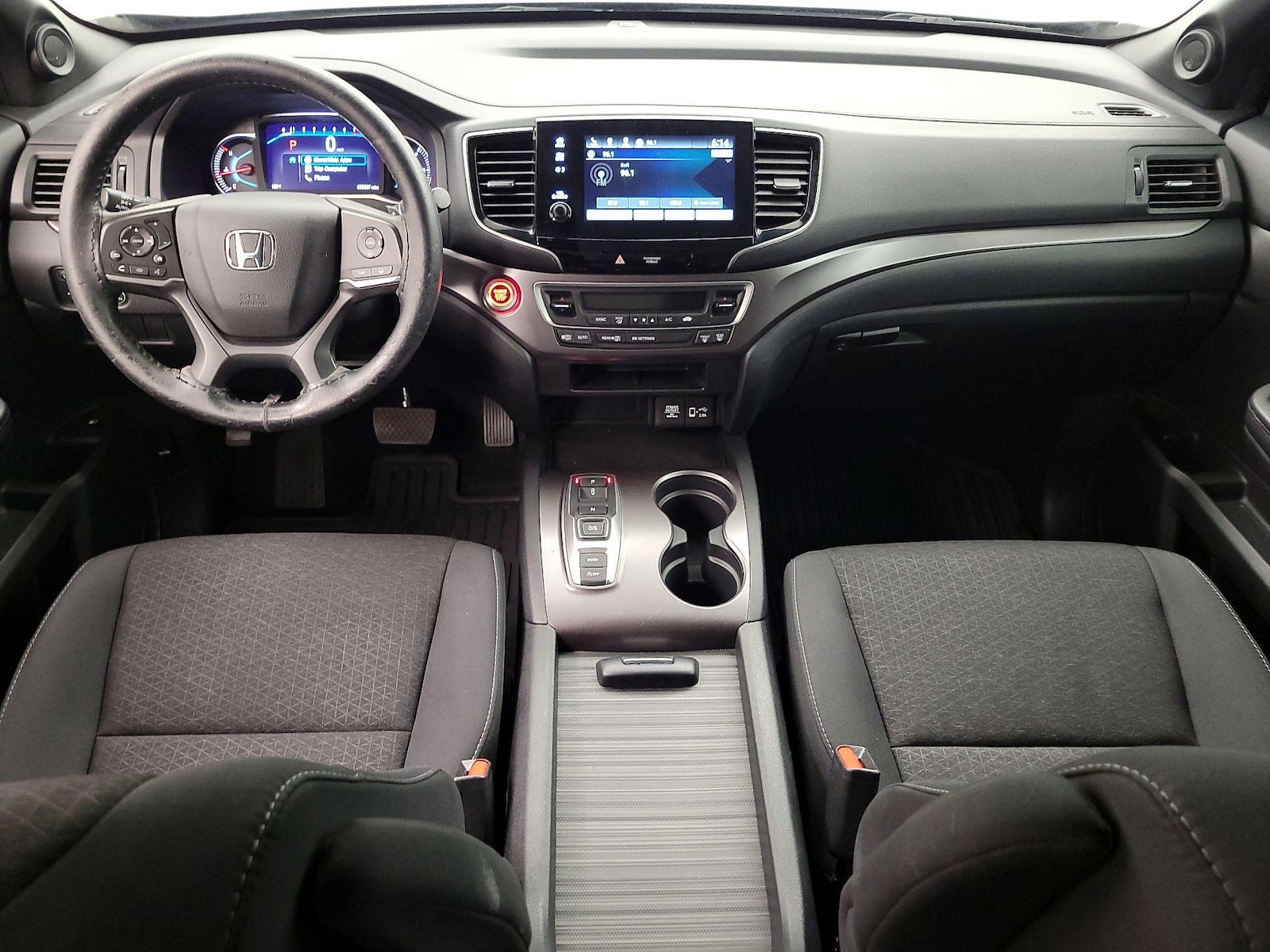 Apple CarPlay® & Android Auto™