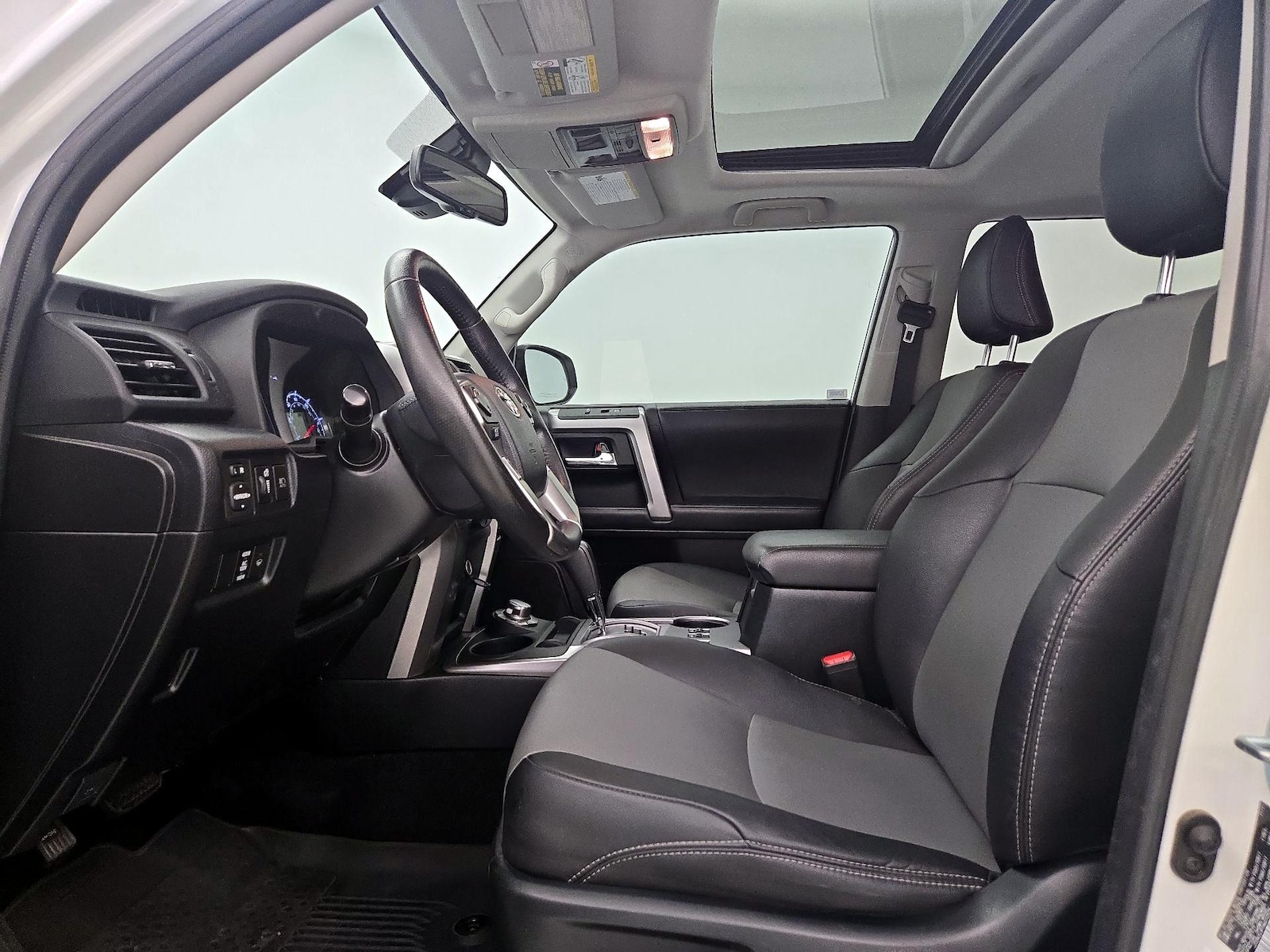 2022 Toyota 4Runner SR5 Premium - Photo 12
