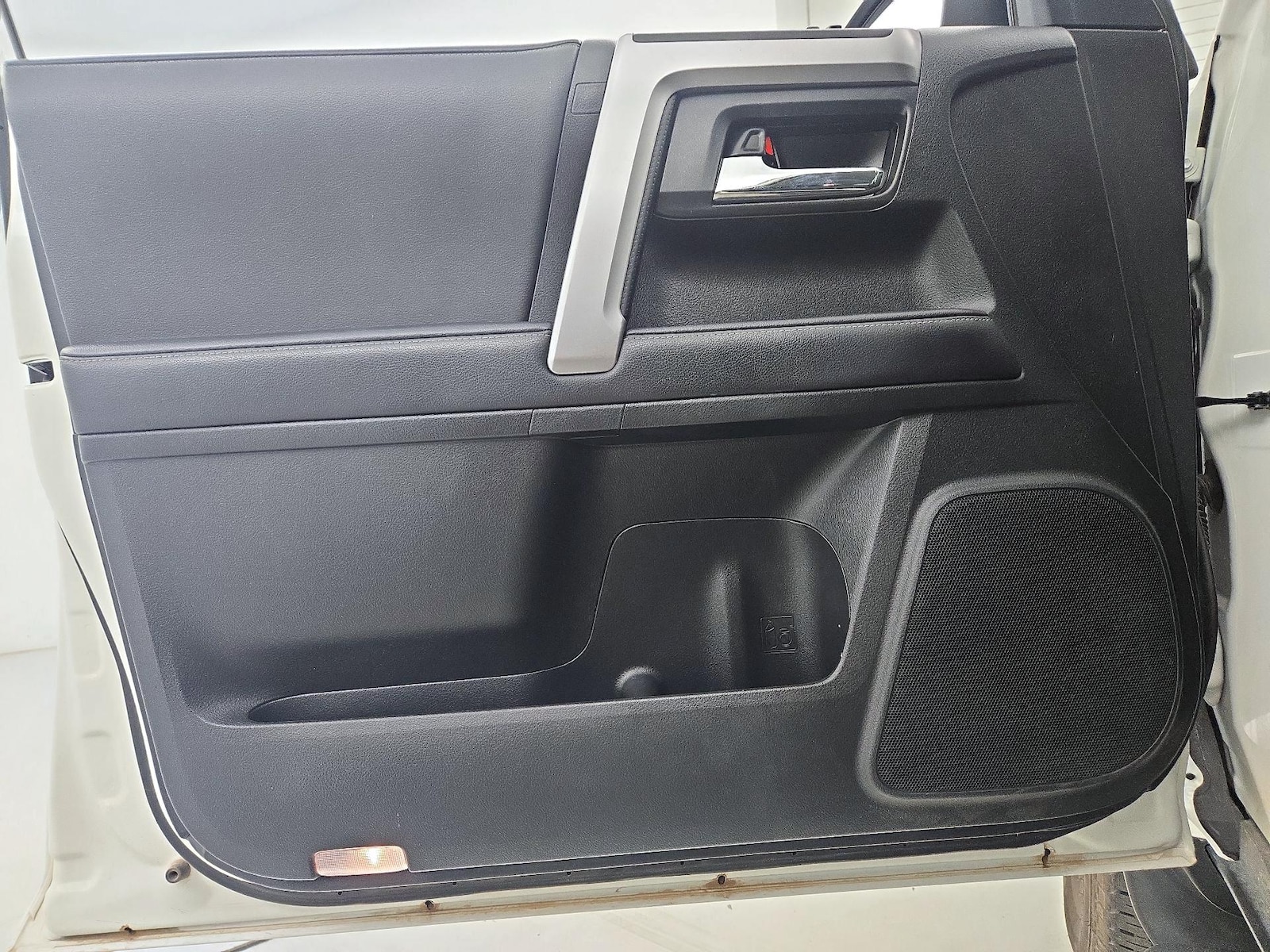 2022 Toyota 4Runner SR5 Premium - Photo 13