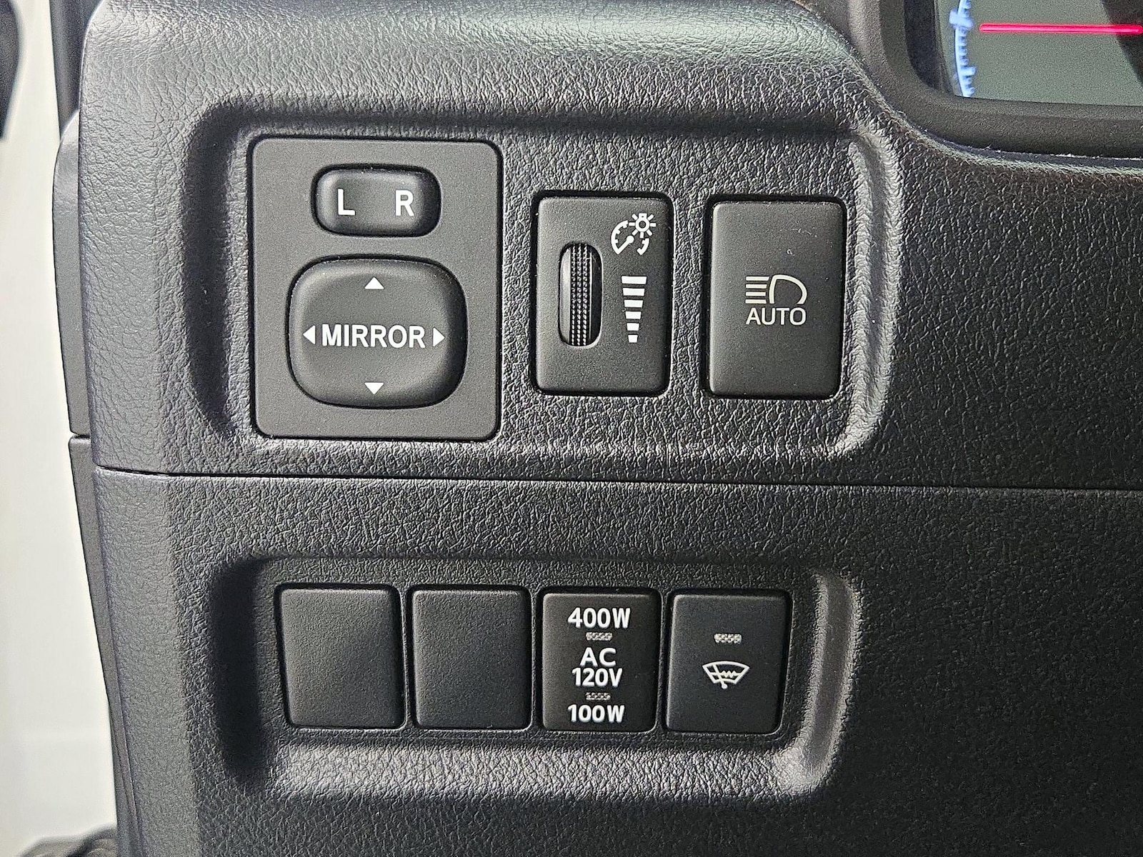 2022 Toyota 4Runner SR5 Premium - Photo 14