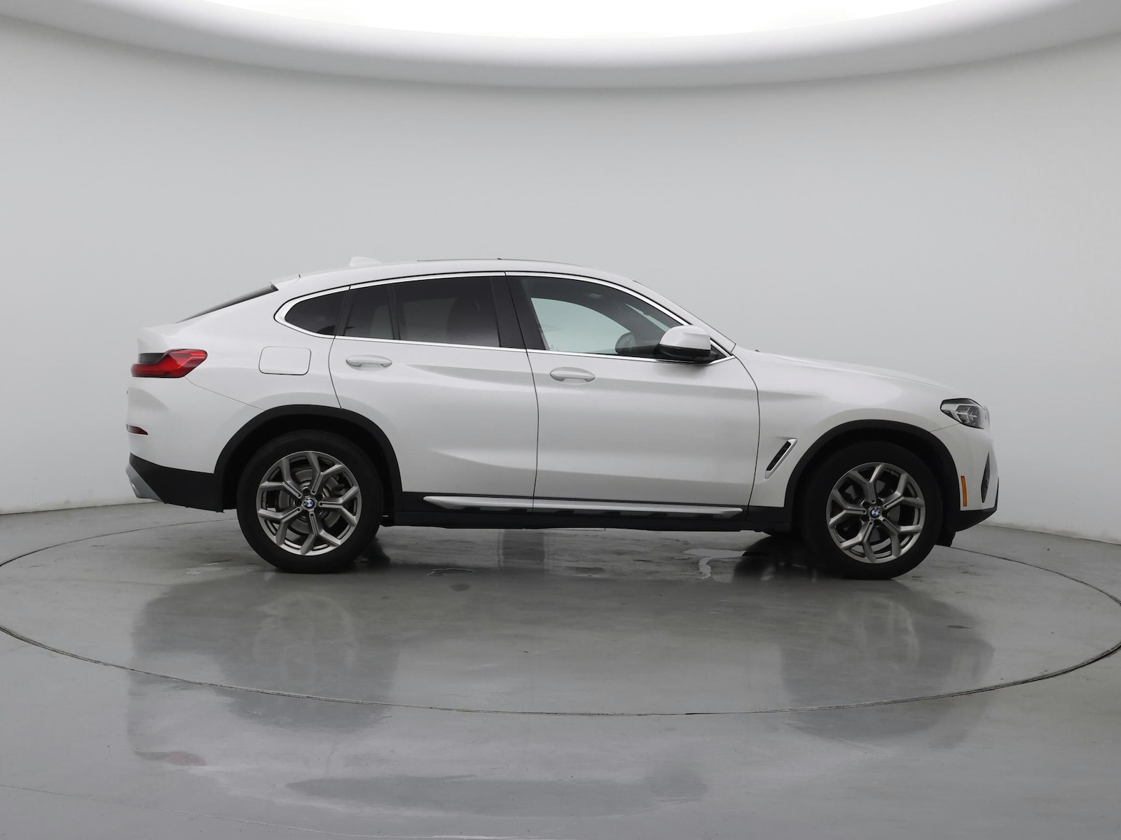 2023 BMW X4 30i - Photo 8