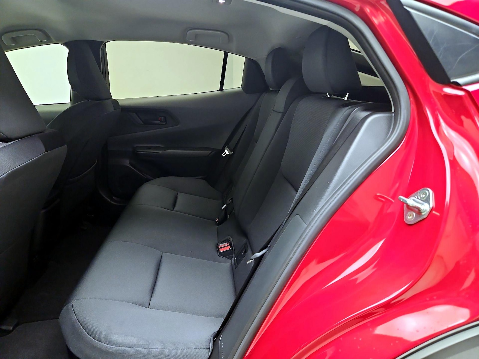2024 Toyota Prius LE - Photo 20