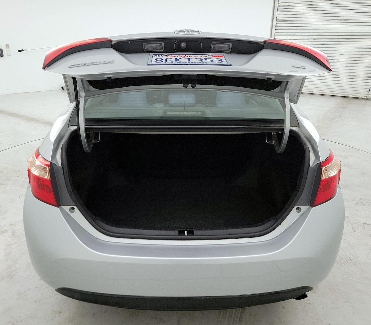 Trunk/Cargo (Seats Up)