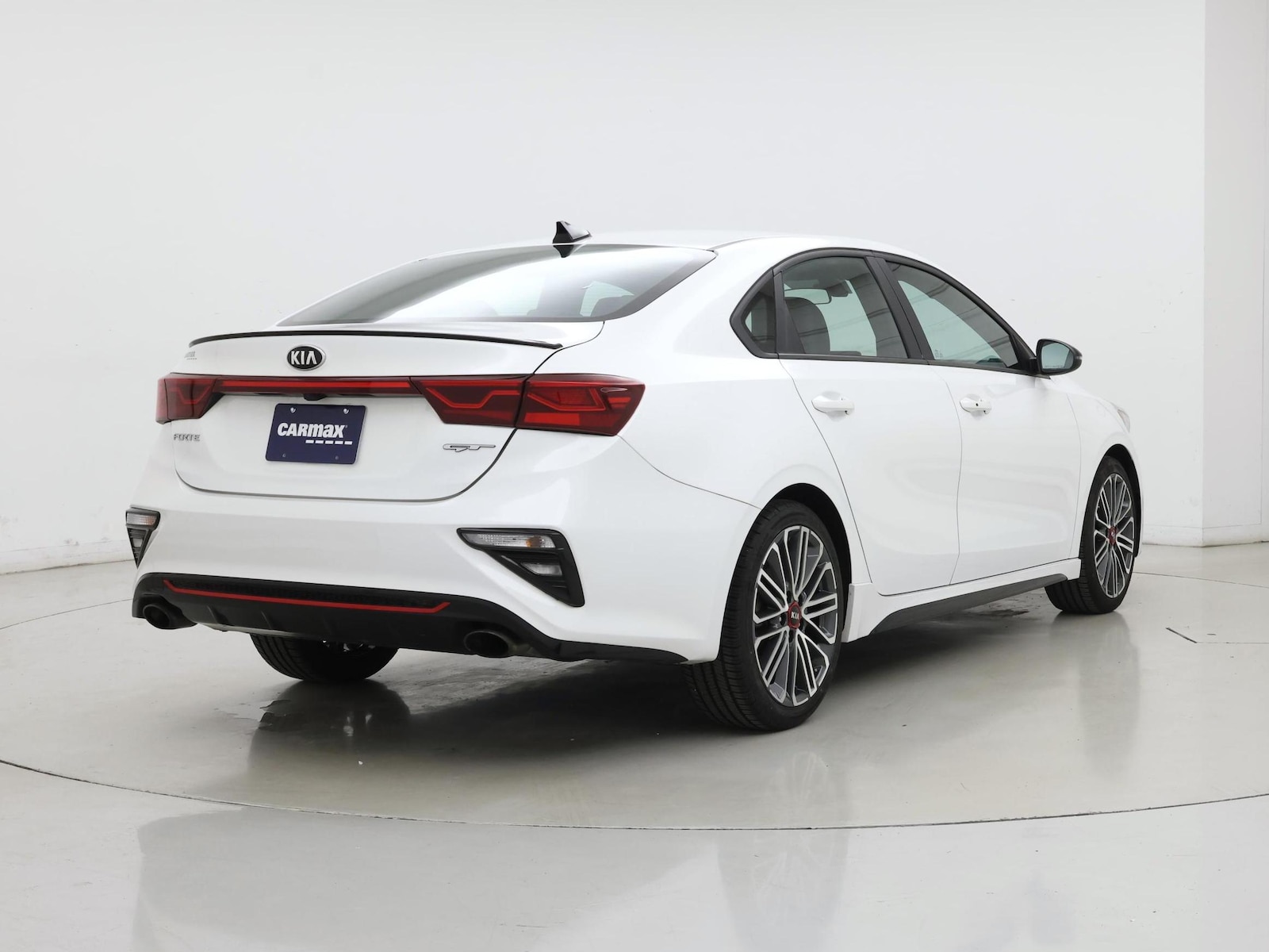 2021 Kia Forte GT - Photo 9
