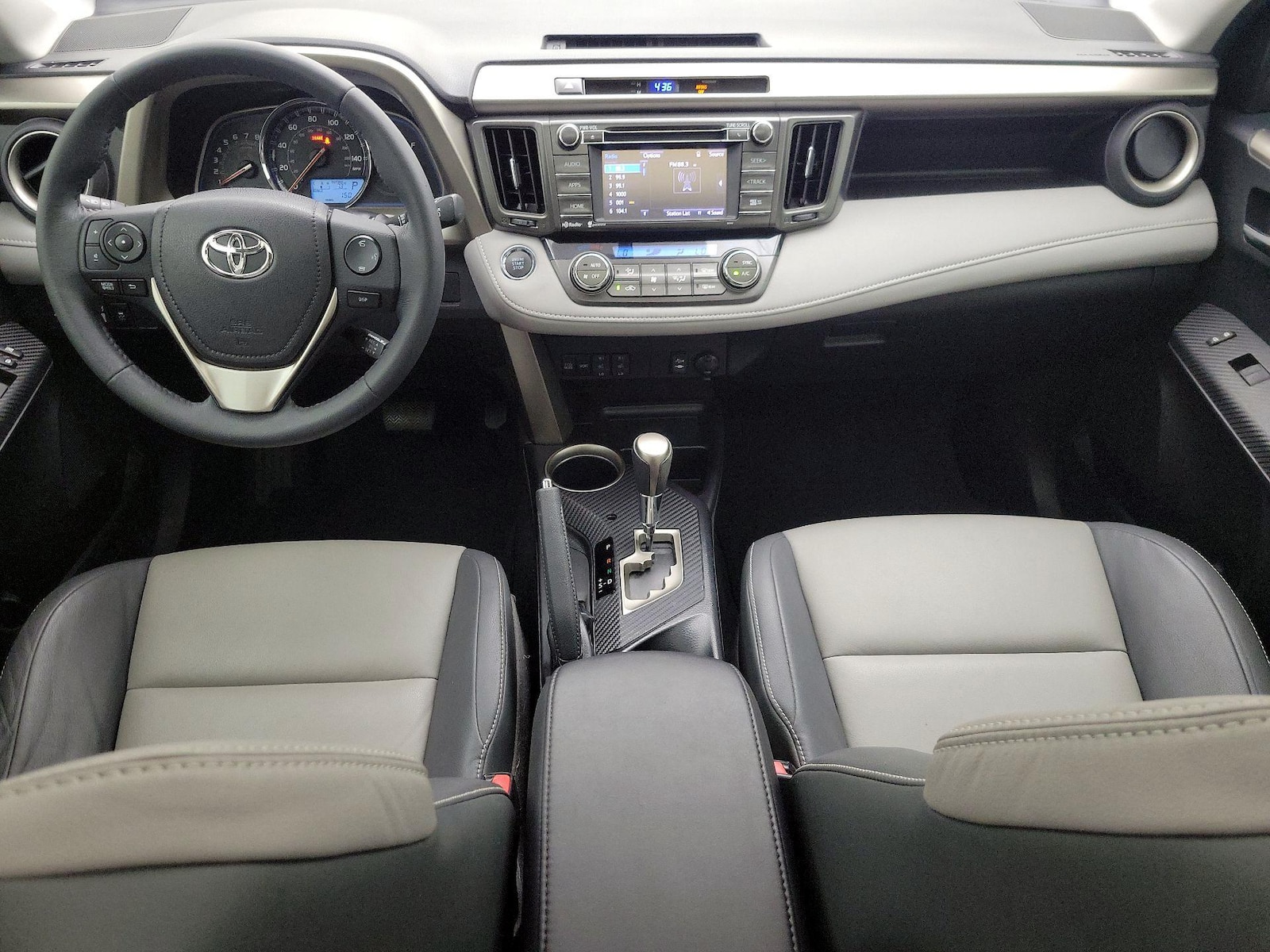 2014 Toyota RAV4 Limited - Photo 10