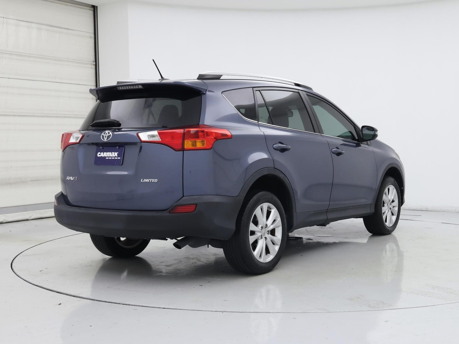 2014 Toyota RAV4 Limited - Photo 9