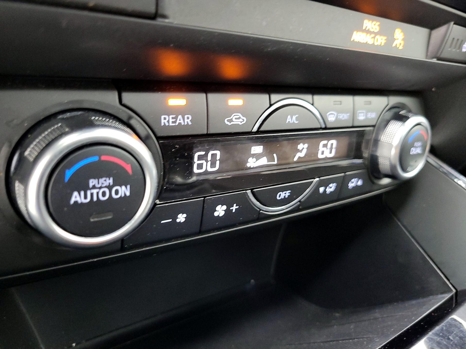 2016 Mazda CX-9 Grand Touring - Photo 18