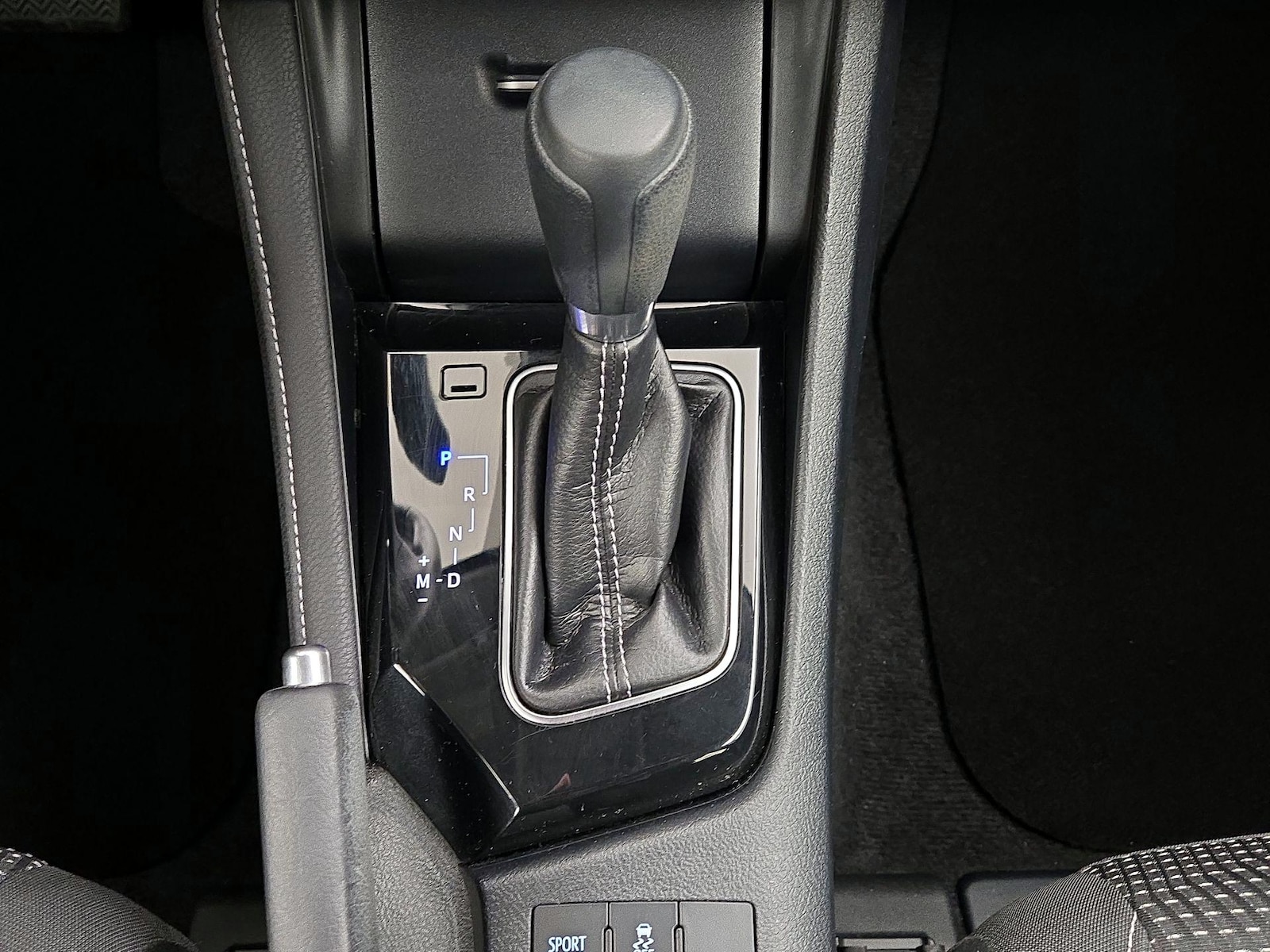 2018 Toyota Corolla iM Base - Photo 18