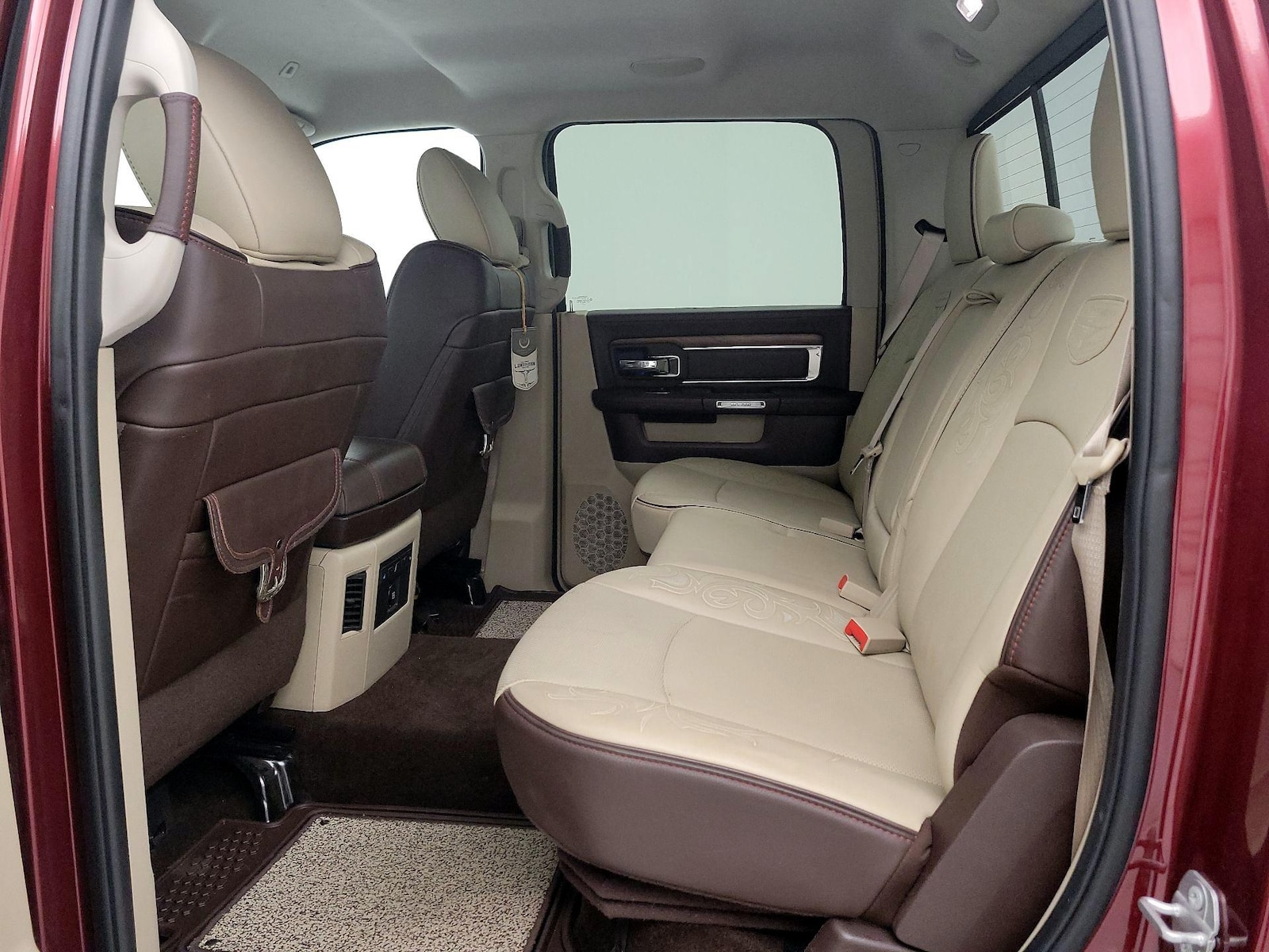 2018 RAM Ram 3500 Pickup Laramie Longhorn - Photo 21