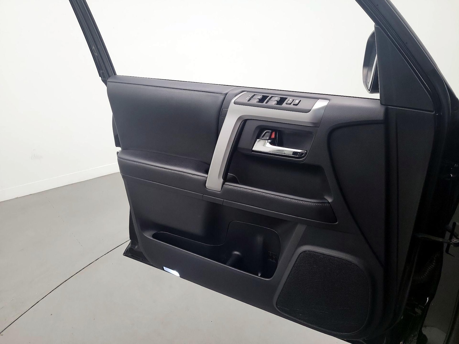 2021 Toyota 4Runner SR5 Premium - Photo 11