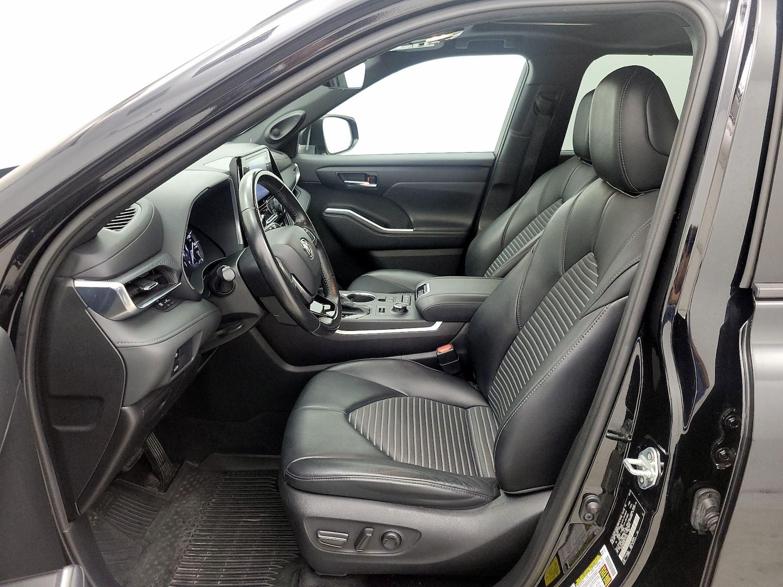 2021 Toyota Highlander XSE - Photo 12
