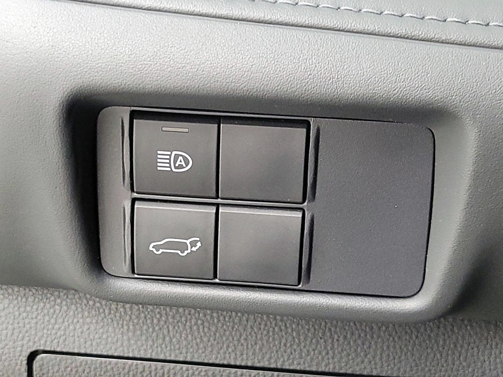 2021 Toyota Highlander XSE - Photo 14
