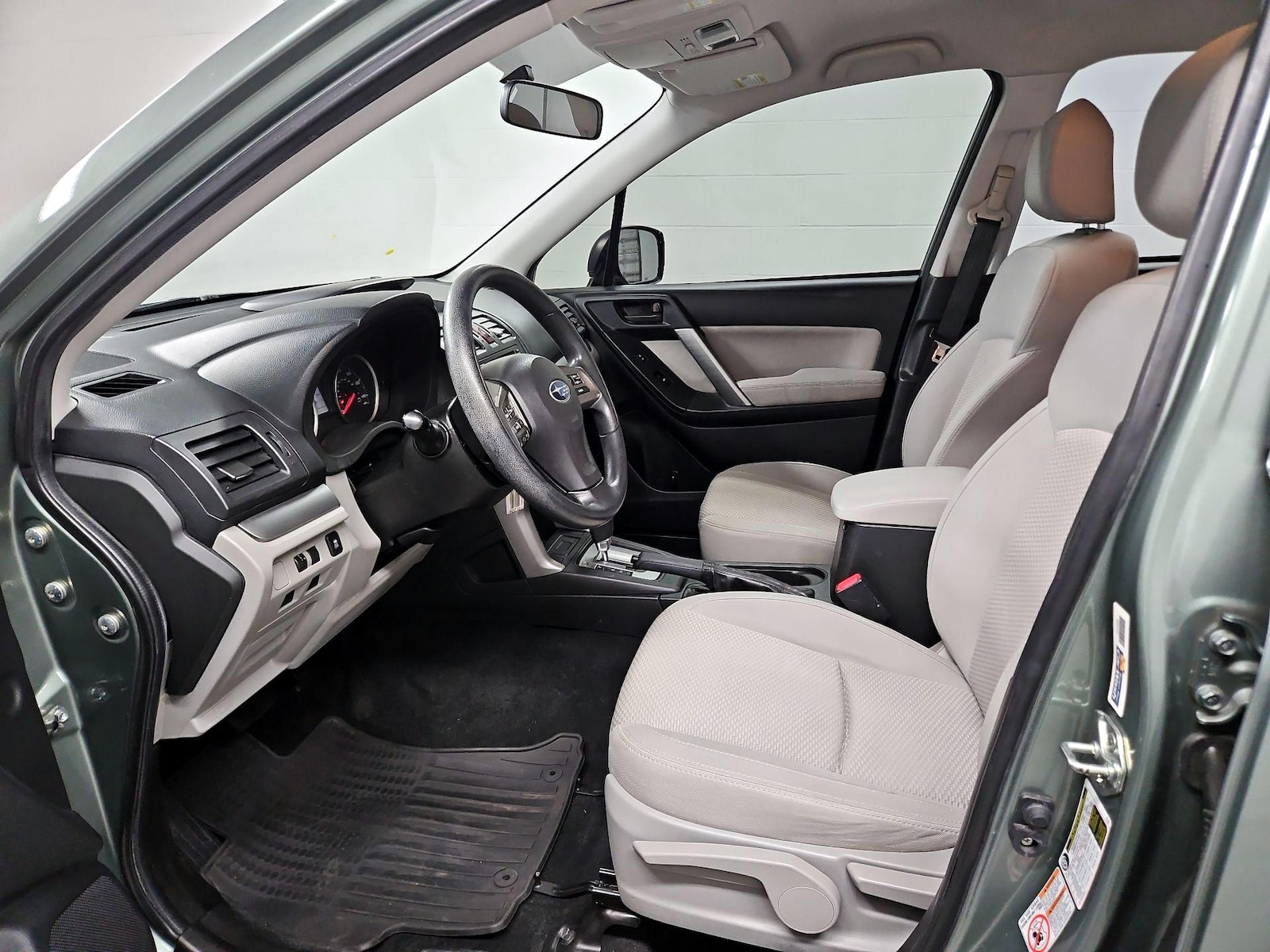 2015 Subaru Forester i - Photo 12
