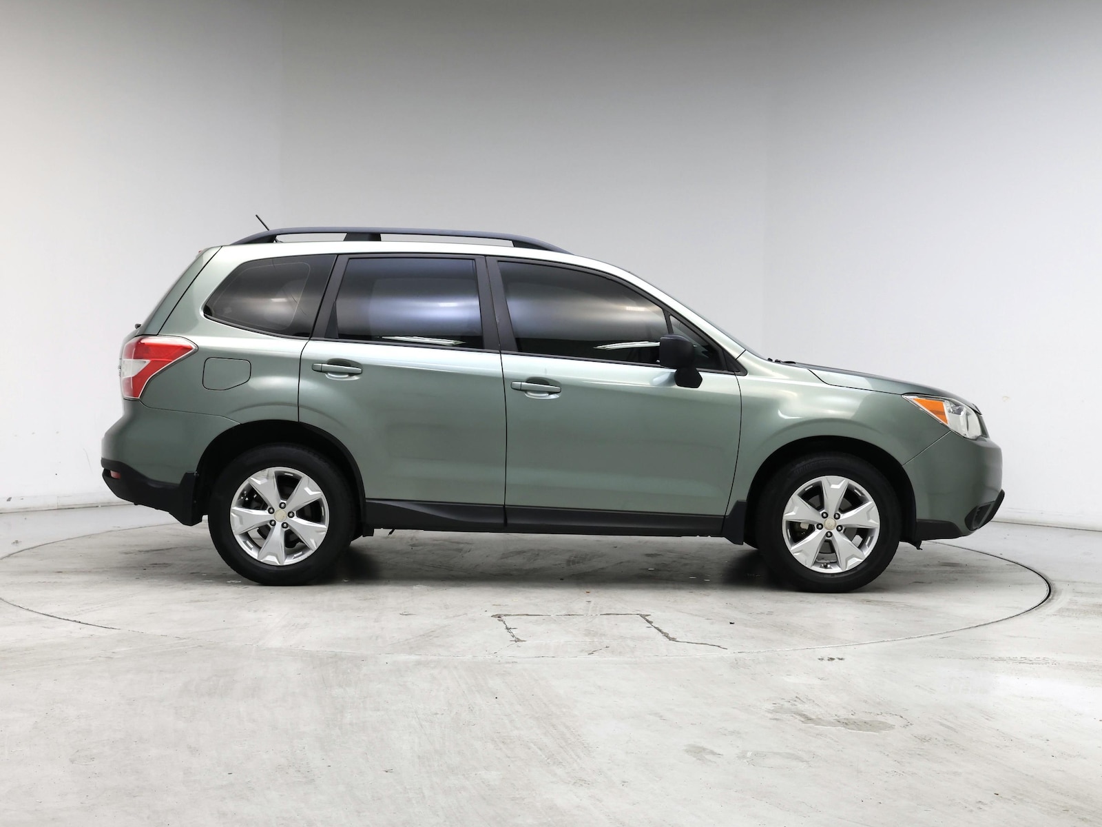 2015 Subaru Forester i - Photo 8