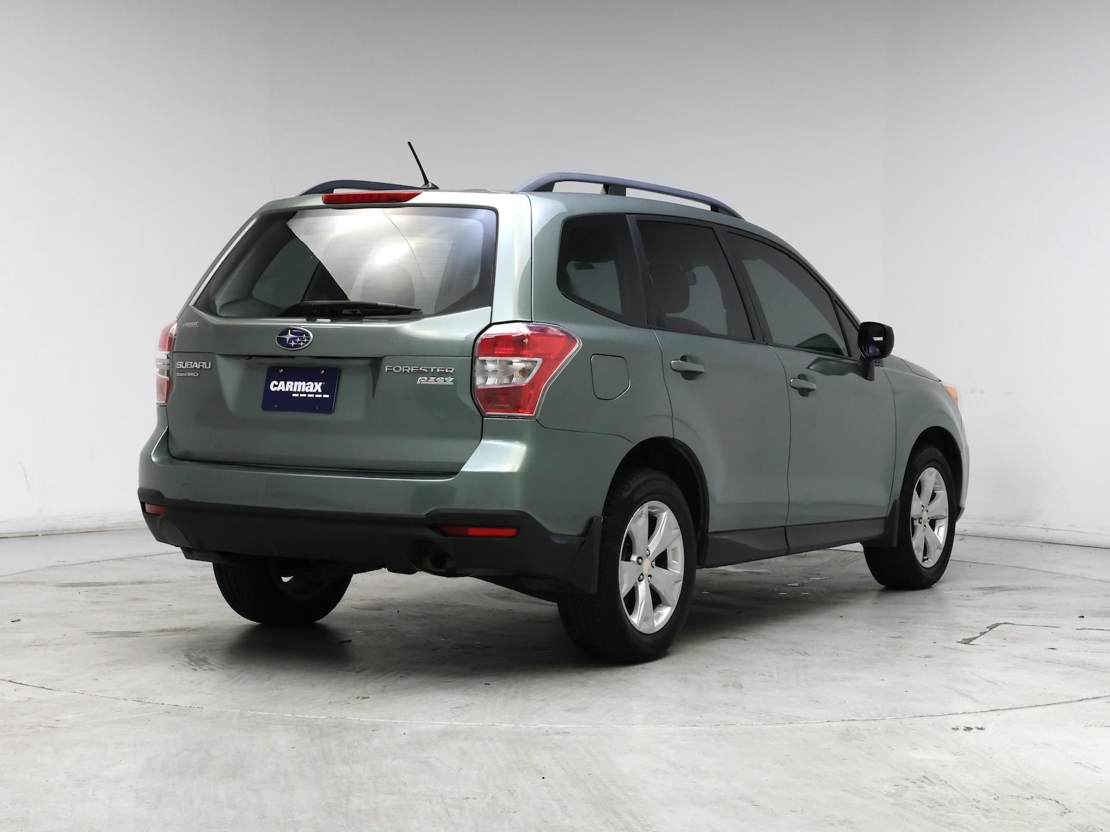 2015 Subaru Forester i - Photo 9