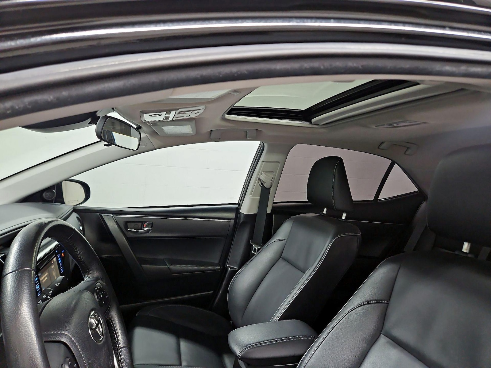 2019 Toyota Corolla XLE - Photo 20