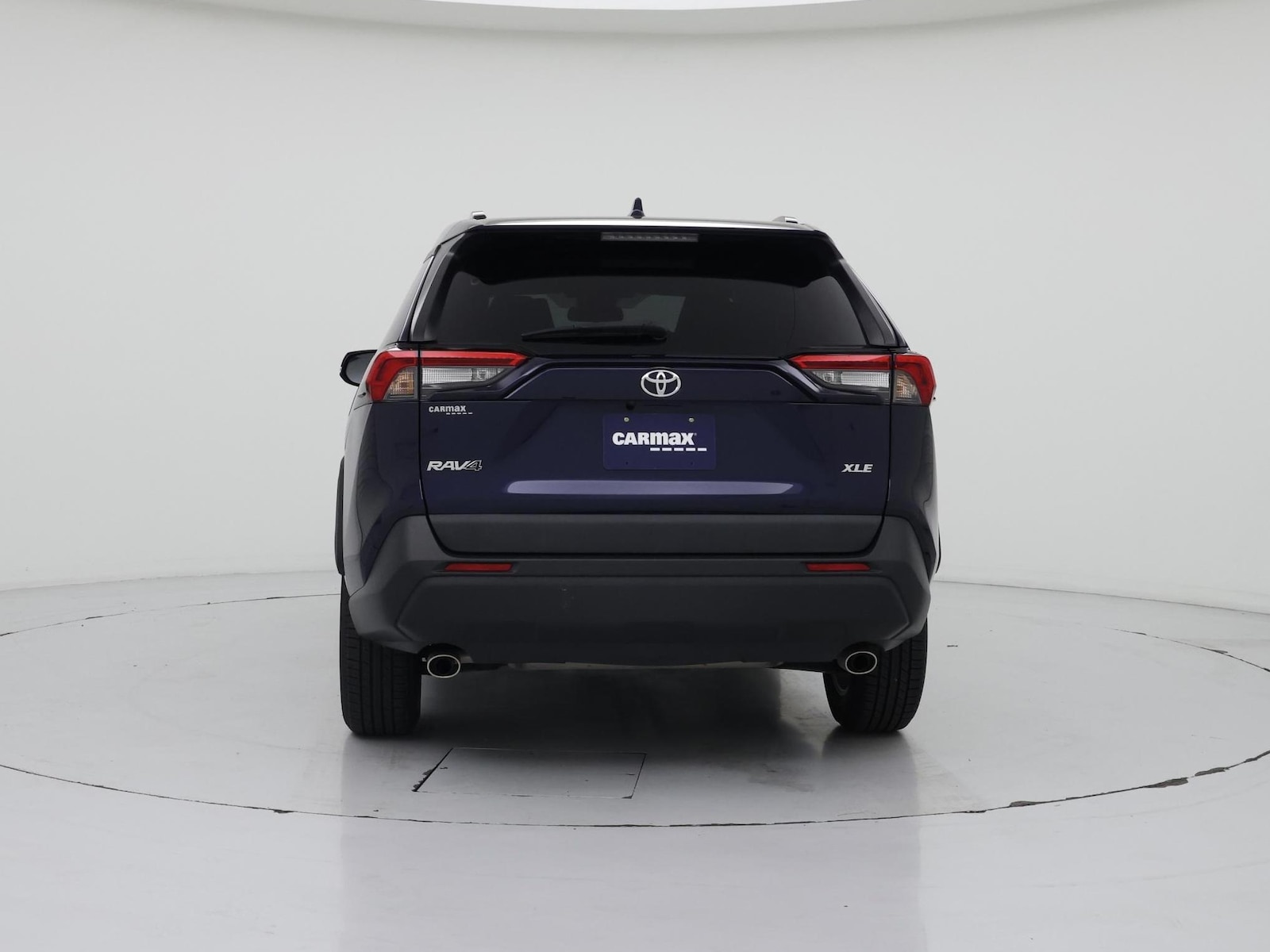 2024 Toyota RAV4 XLE - Photo 7