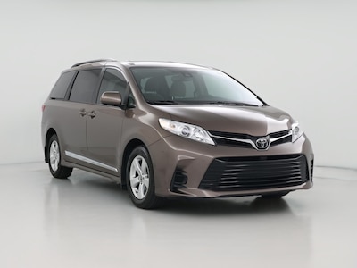 2018 Toyota Sienna LE
