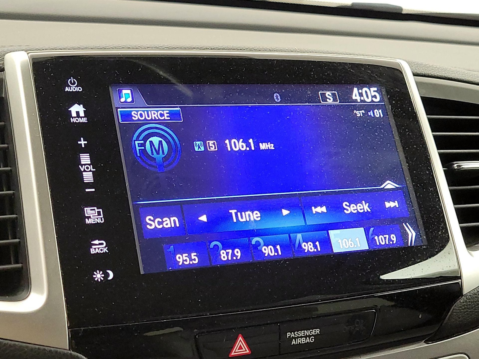 2017 Honda Pilot EX-L - Photo 7