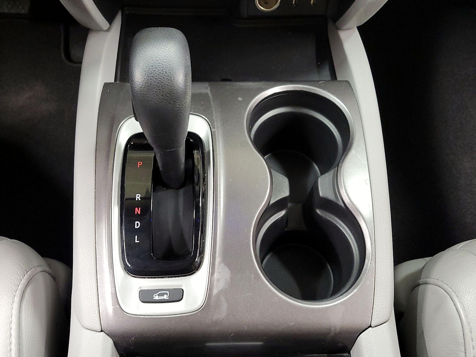 2017 Honda Pilot EX-L - Photo 9