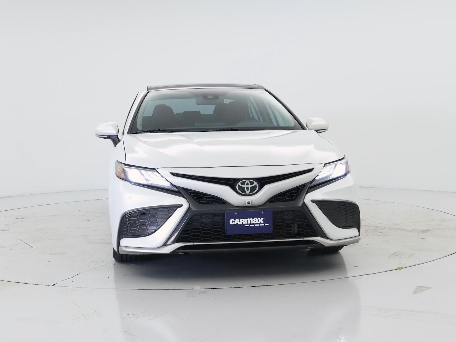 2021 Toyota Camry XSE - Photo 6