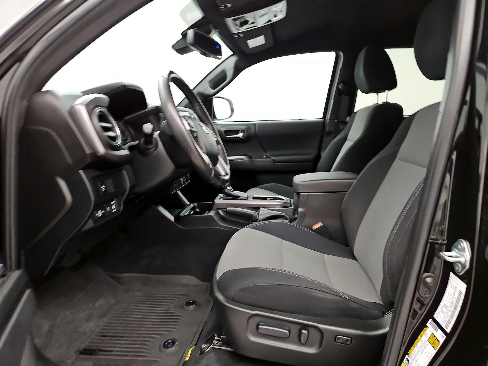2023 Toyota Tacoma TRD Off Road - Photo 12