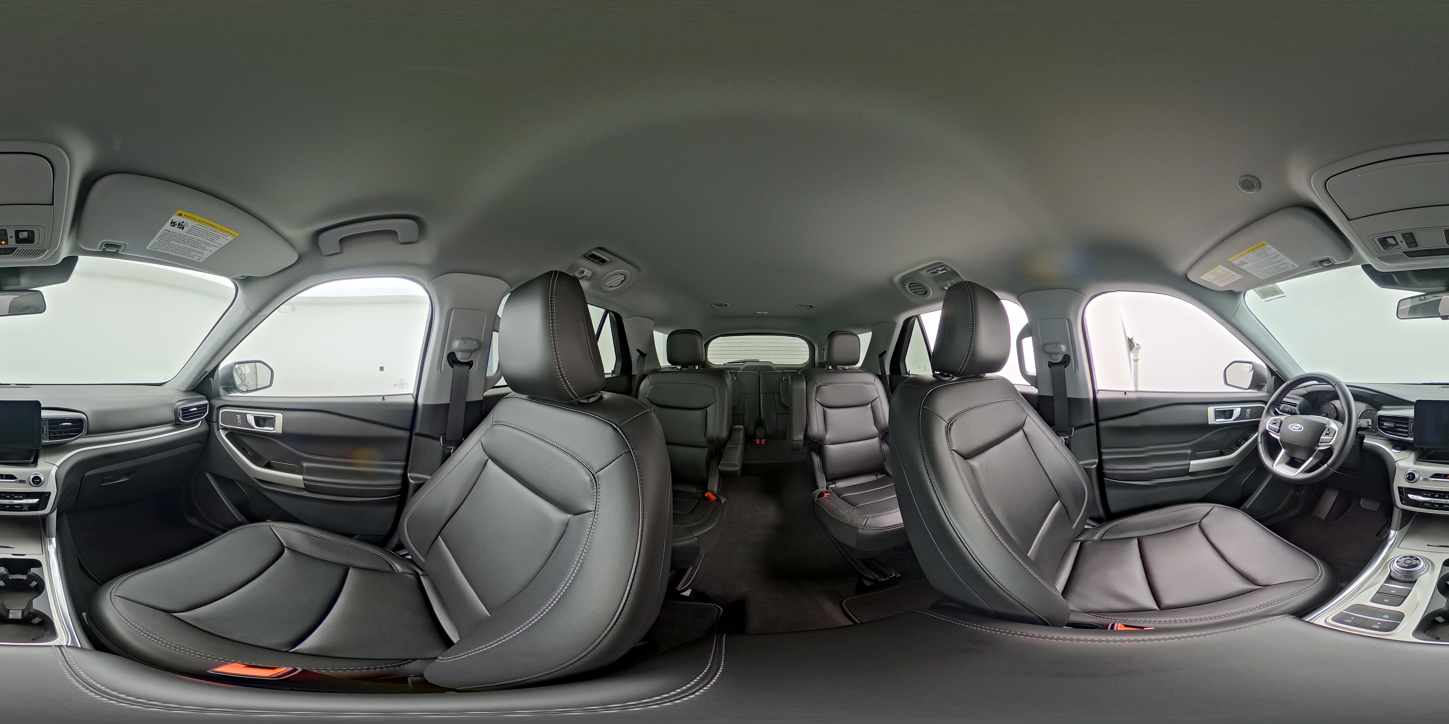 2022 Ford Explorer XLT - Photo 24