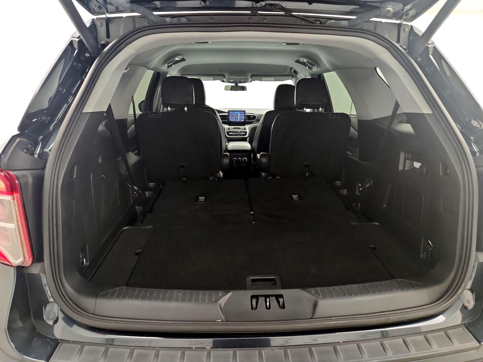 2022 Ford Explorer XLT - Photo 21