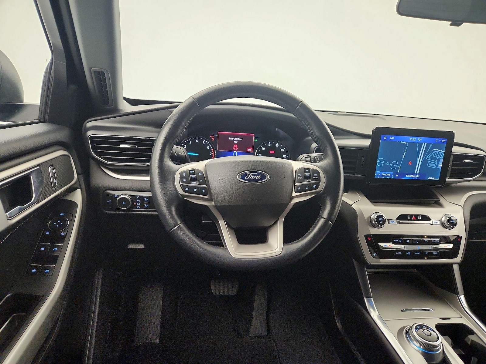 2022 Ford Explorer XLT - Photo 9