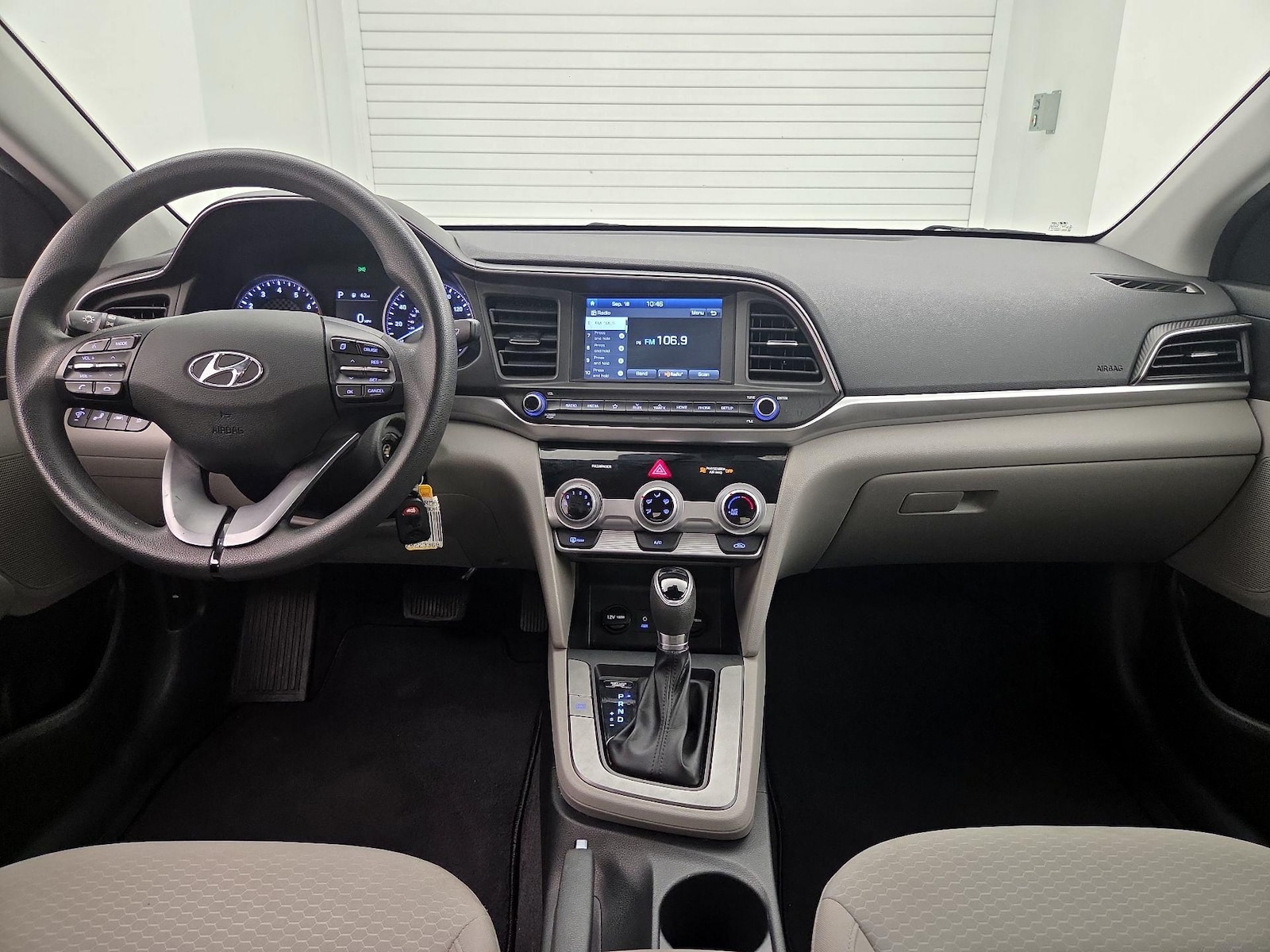2019 Hyundai Elantra SEL - Photo 10
