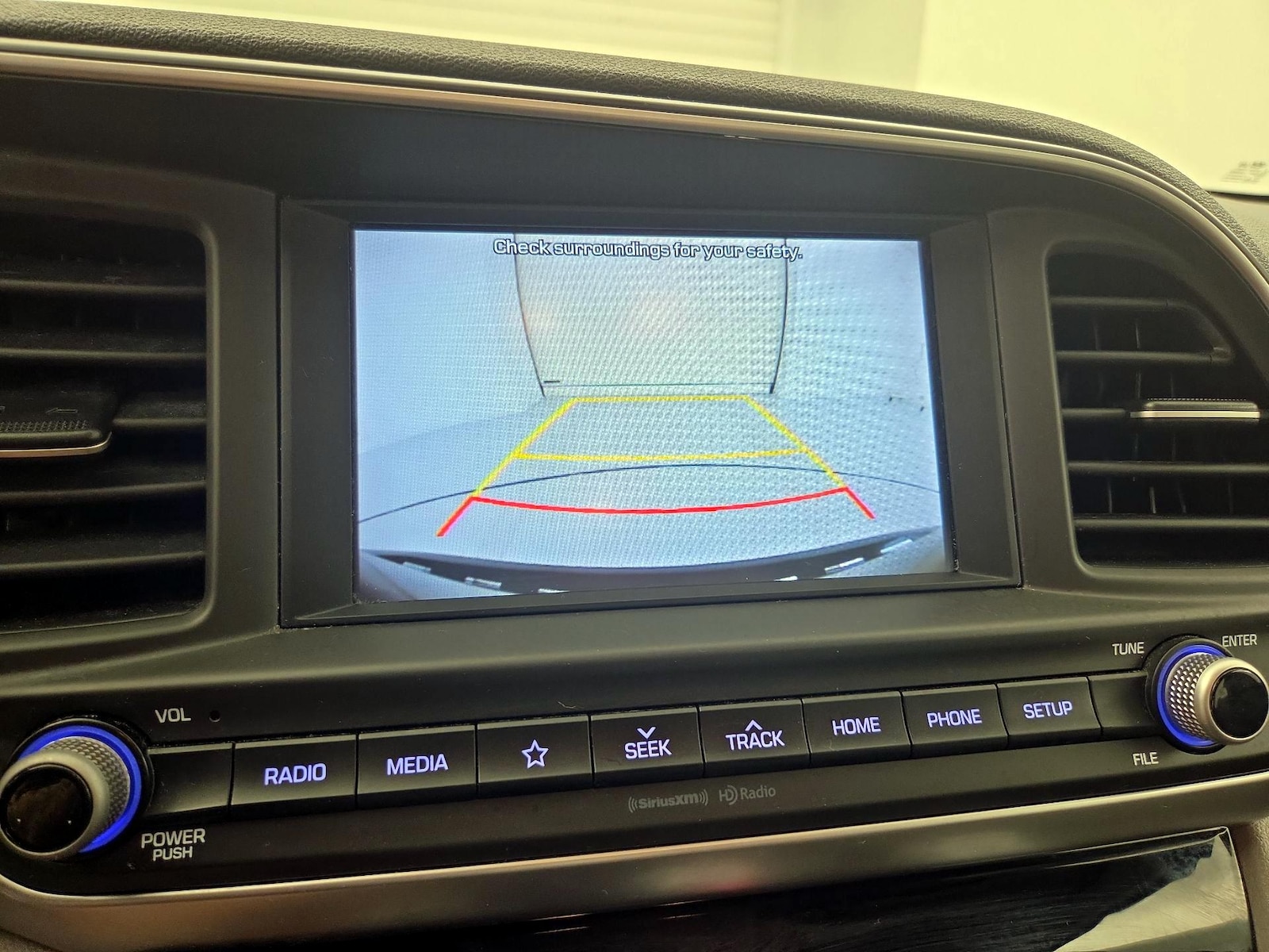 2019 Hyundai Elantra SEL - Photo 15