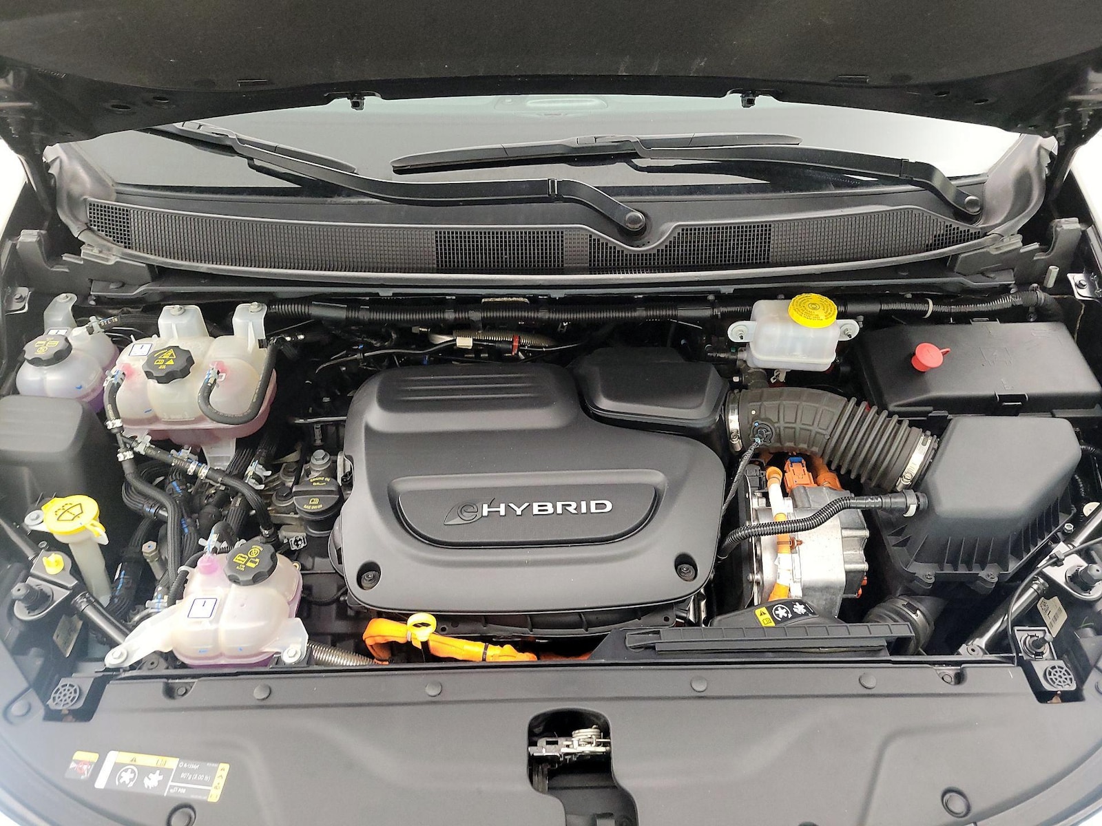 2023 Chrysler Pacifica Hybrid Limited - Photo 26
