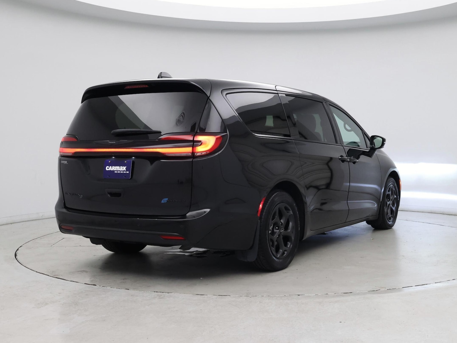 2023 Chrysler Pacifica Hybrid Limited - Photo 9