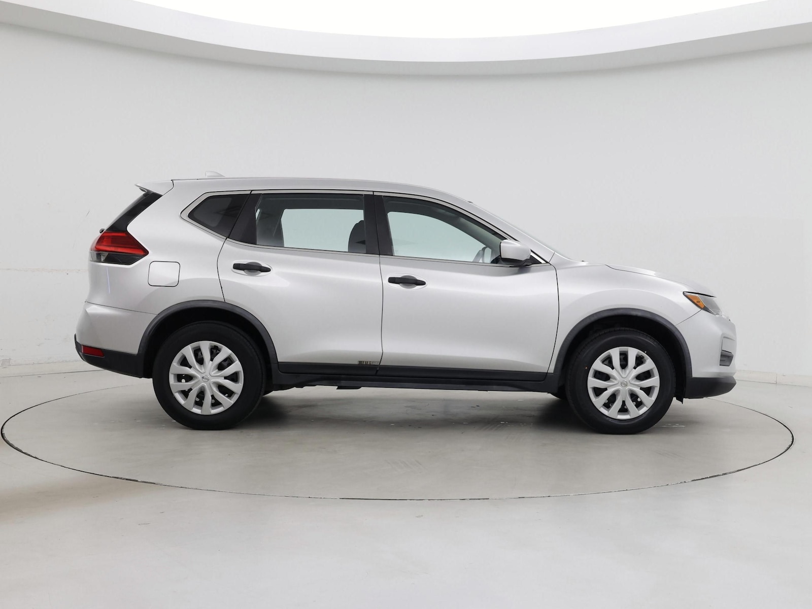 2017 Nissan Rogue S - Photo 8
