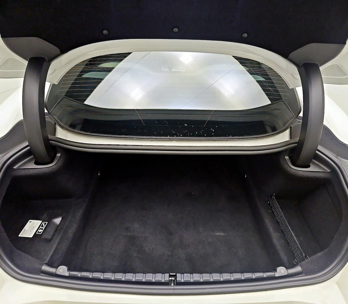 Trunk/Cargo (Seats Up)