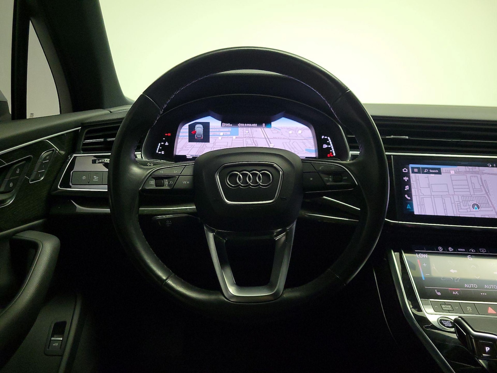 2022 Audi Q7 Premium - Photo 11