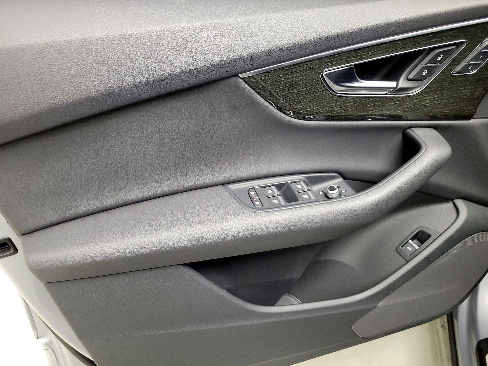 2022 Audi Q7 Premium - Photo 13