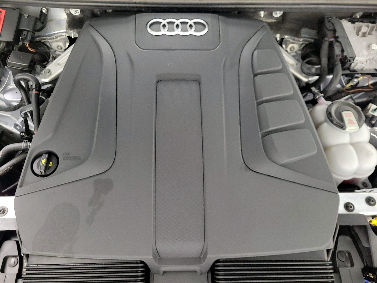 2022 Audi Q7 Premium - Photo 25