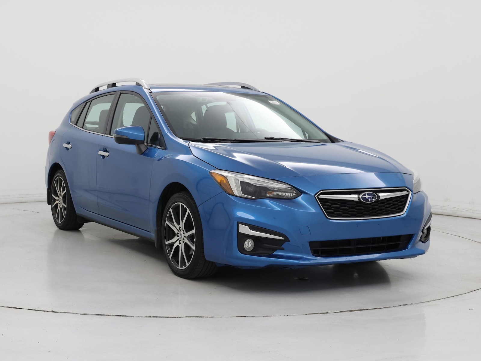 2019 Subaru Impreza Limited - Photo 2