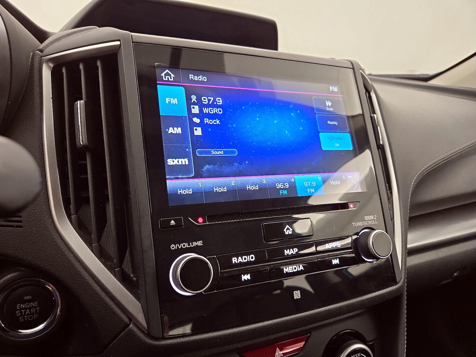 2019 Subaru Impreza Limited - Photo 17