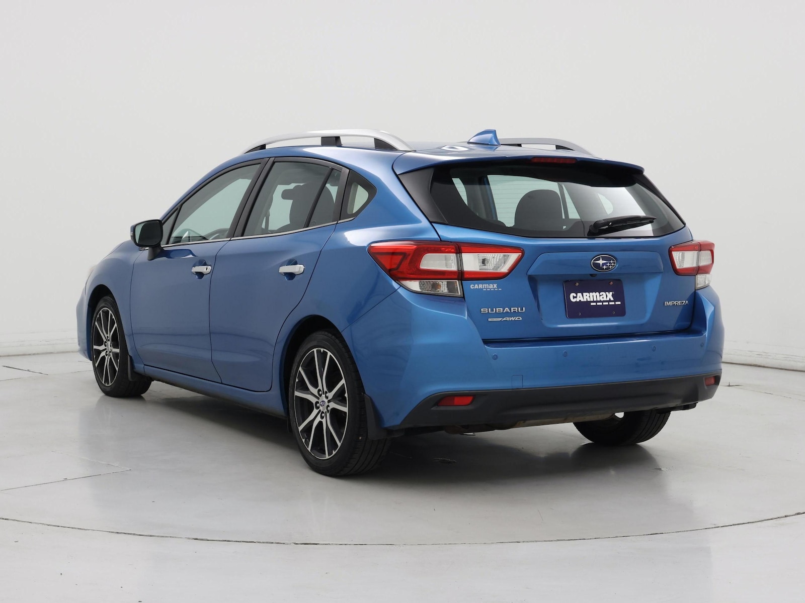 2019 Subaru Impreza Limited - Photo 3
