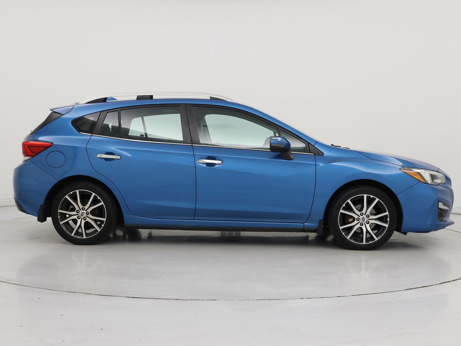 2019 Subaru Impreza Limited - Photo 8