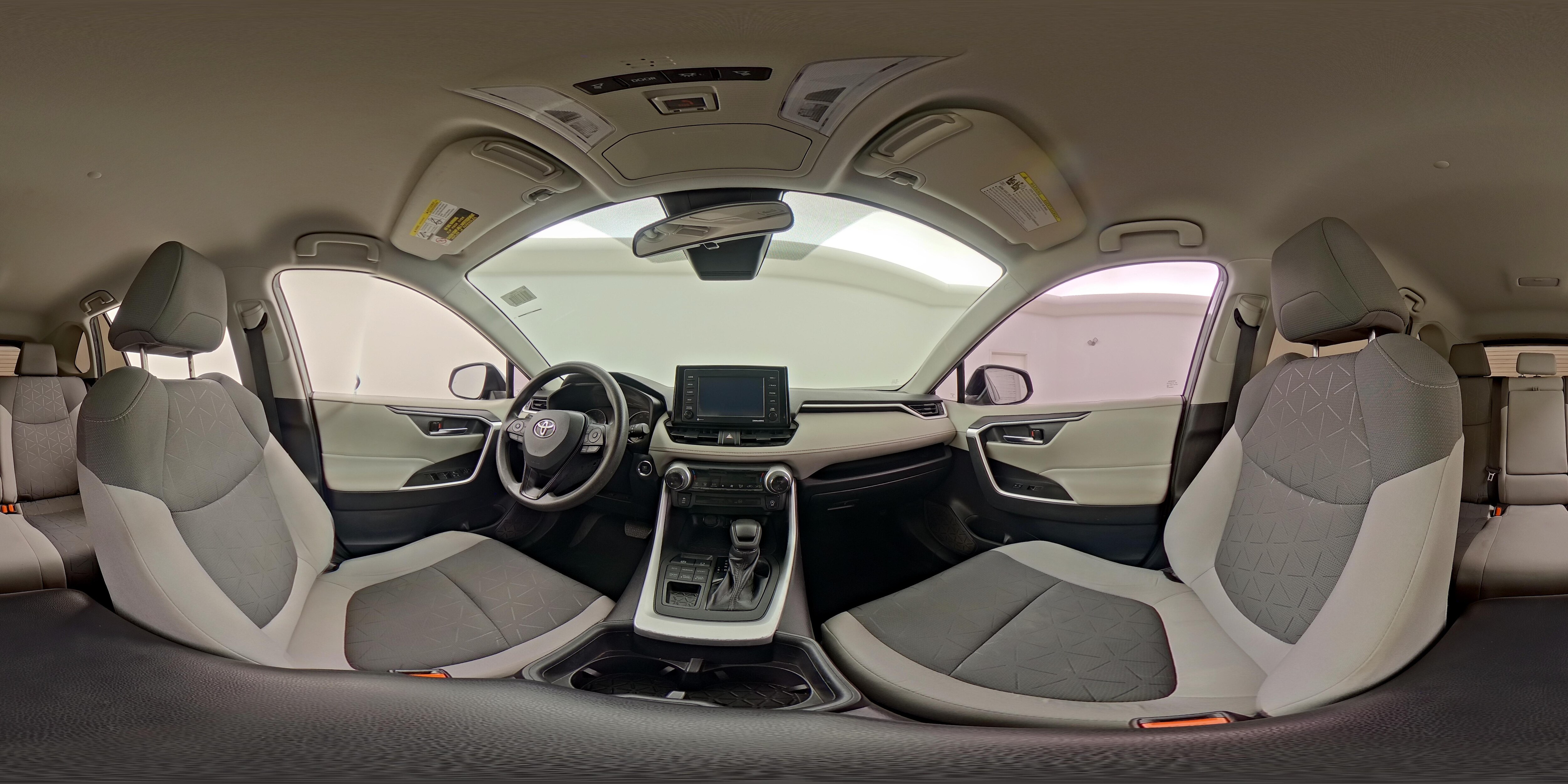 2022 Toyota RAV4 XLE - Photo 23