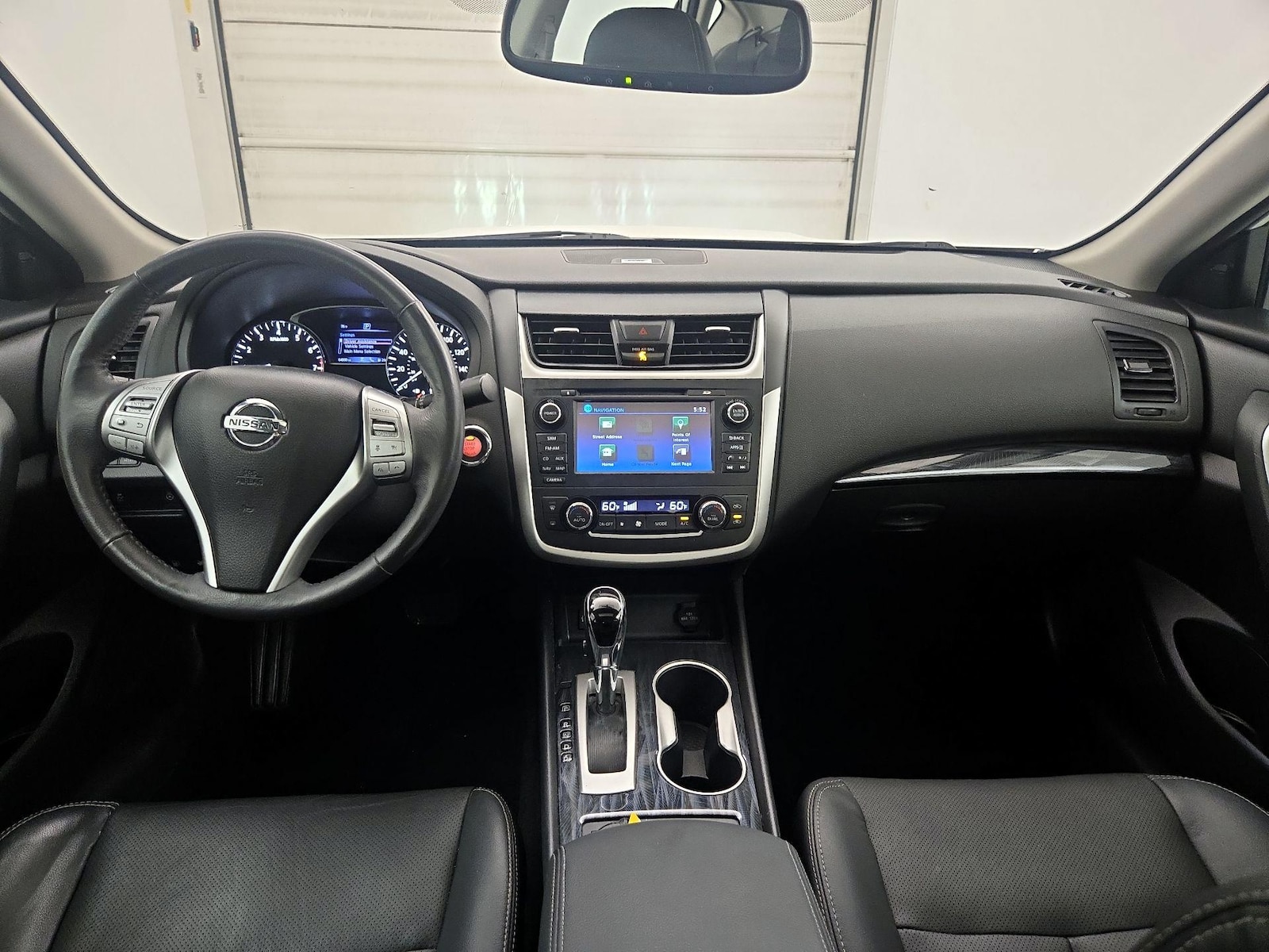 2017 Nissan Altima SL - Photo 10